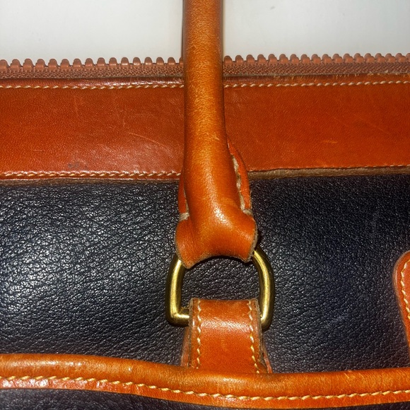 Vintage DOONEY & BOURKE Black Brown All Weather Leather Bag Handbag Purse - Picture 8 of 13